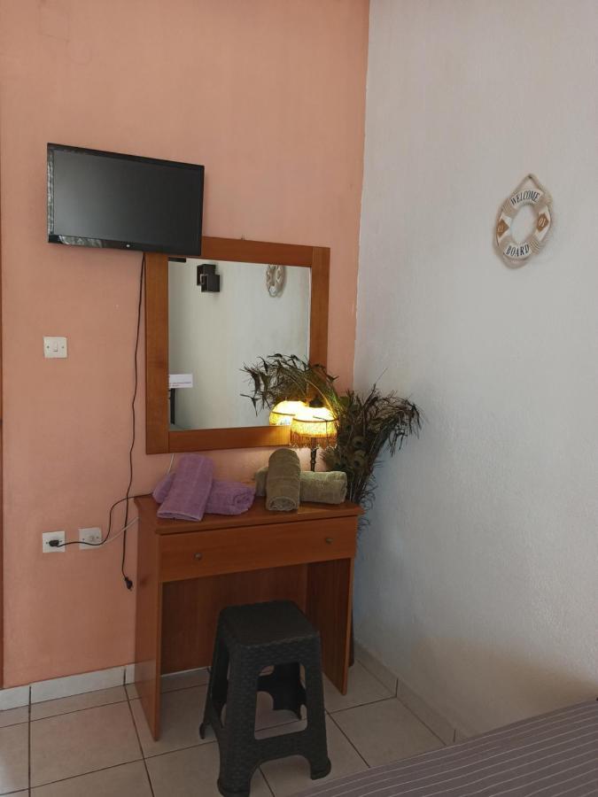 Eleni Antonouli Apartment